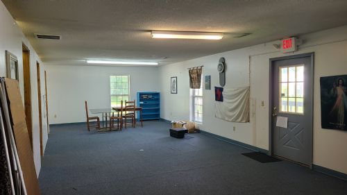 Lewis Auction