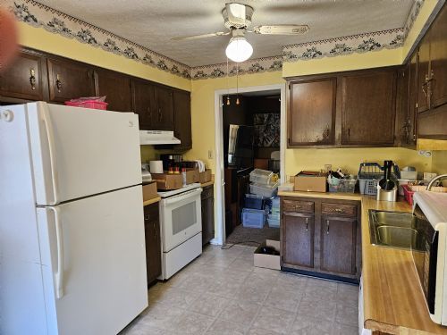 Lewis Auction